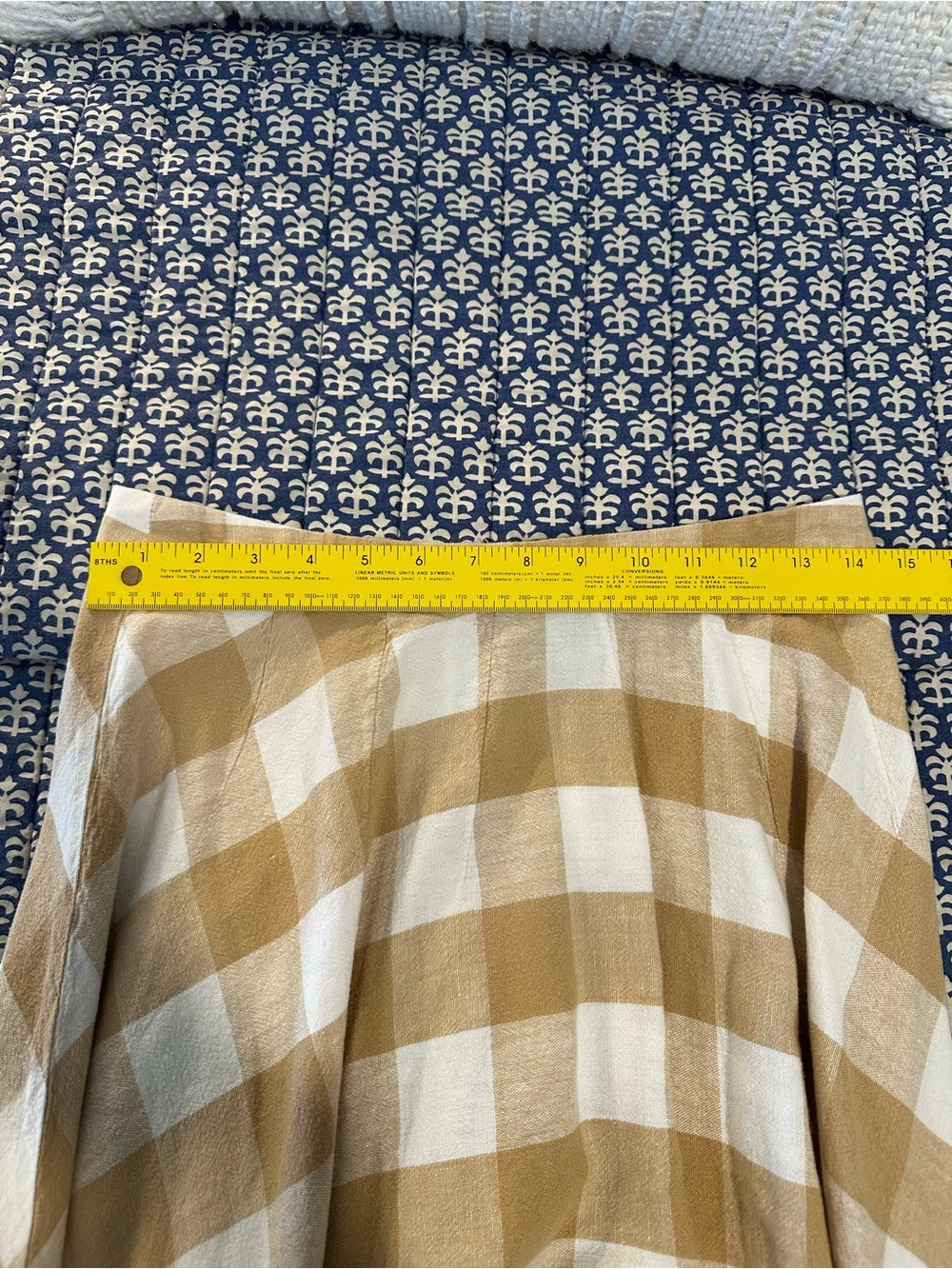 Who What Wear Beige & White Gingham Buffalo Plaid Midi Skirt - Picture 5 of 7
